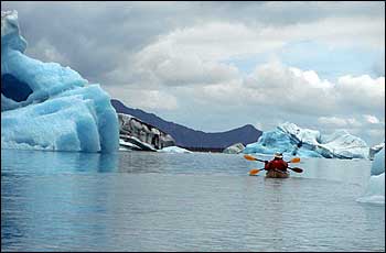 Kayaking at Bear Glacier Wilderness Retreat